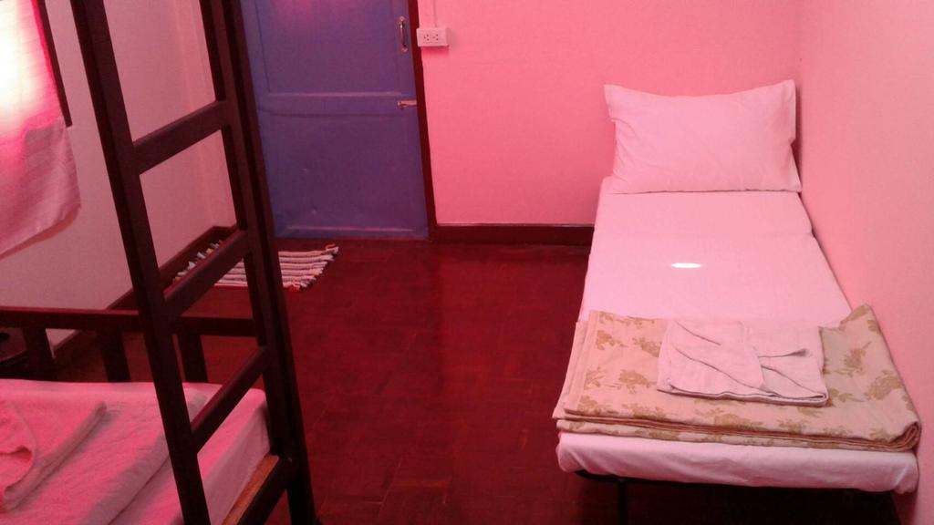 Krabi Bed Sleep Hostel Екстериор снимка